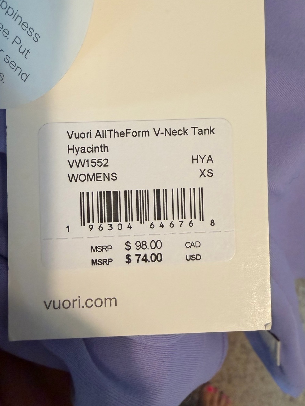 Vuori AllTheForm V-Neck Tank and Vuori AllTheForm 6” Pocket Shorts Set - Picture 4 of 5